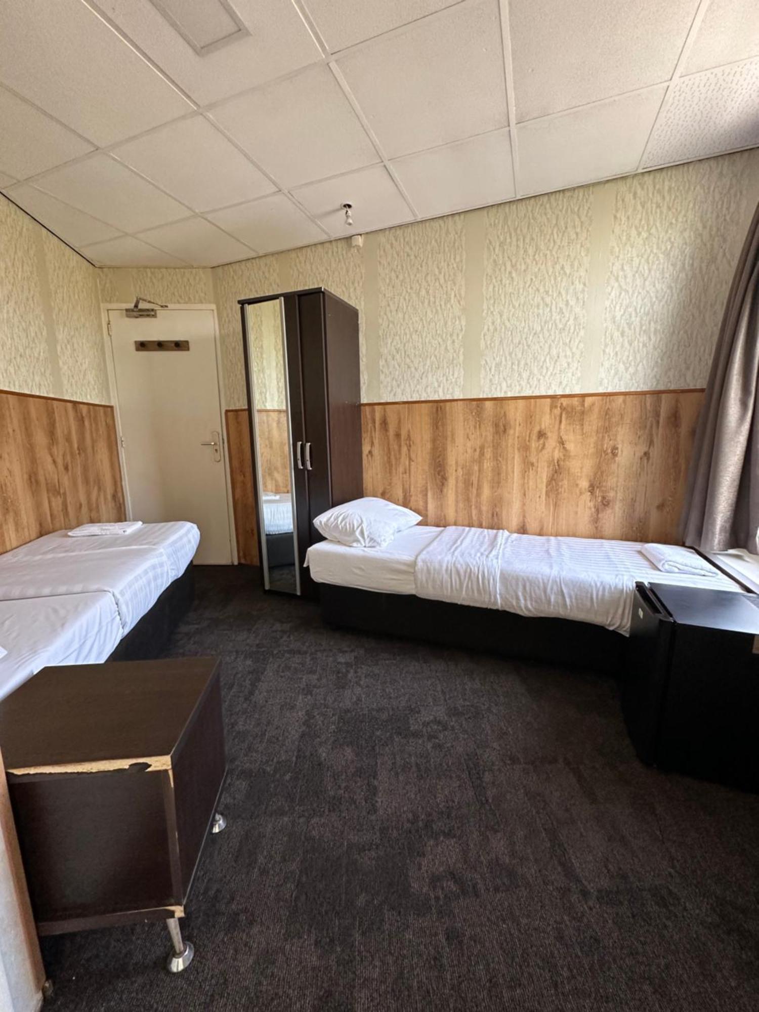 Flex-Inn Ρότερνταμ Εξωτερικό φωτογραφία